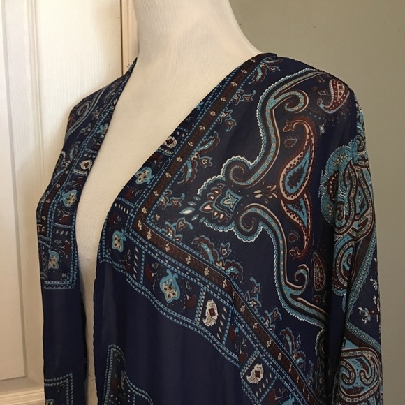 Haute Monde Blue KimonoXL with Asymmetrical Hem and Bohemian Pattern - Picture 3 of 6